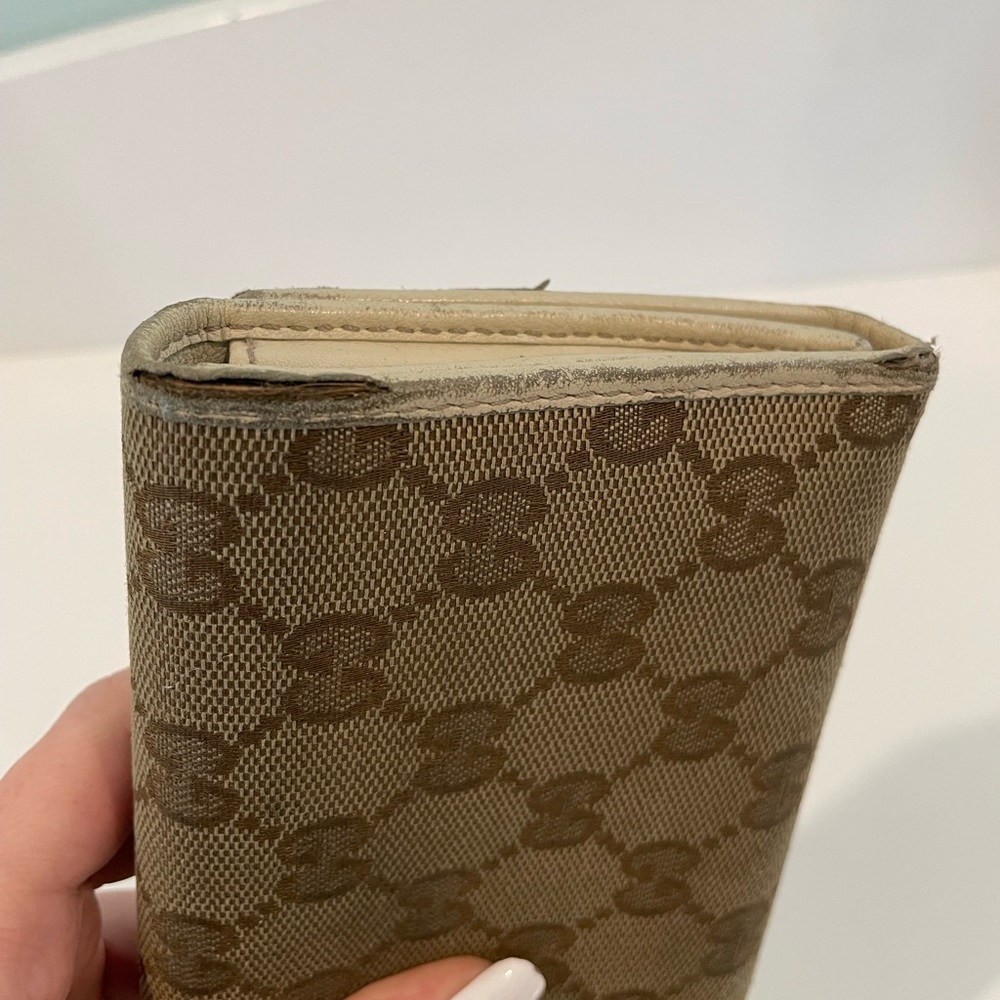 Gucci Wallet - Picture 13 of 16